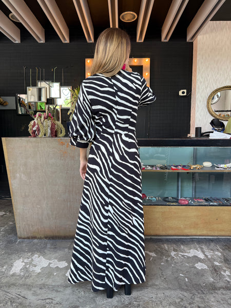 Vestido V corbatín
