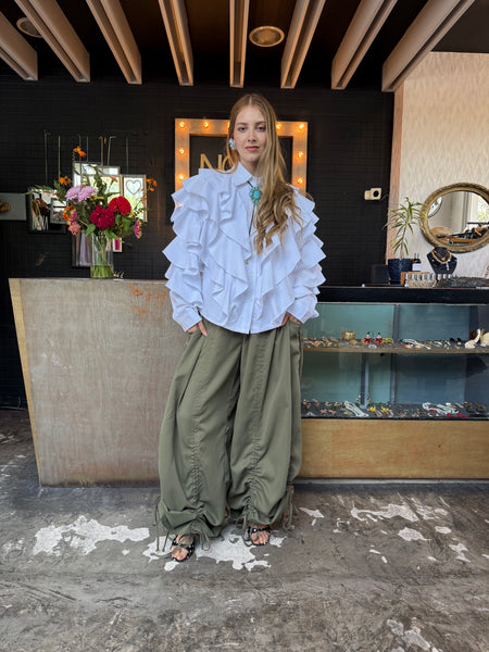 Pantalón con tiras