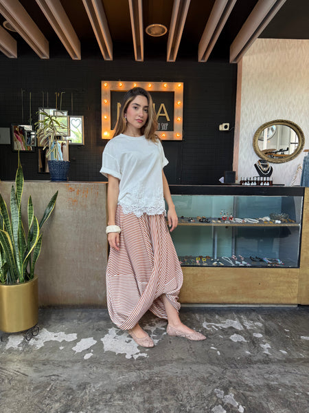 Blusa blanca con encaje