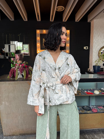 Kimono bordado