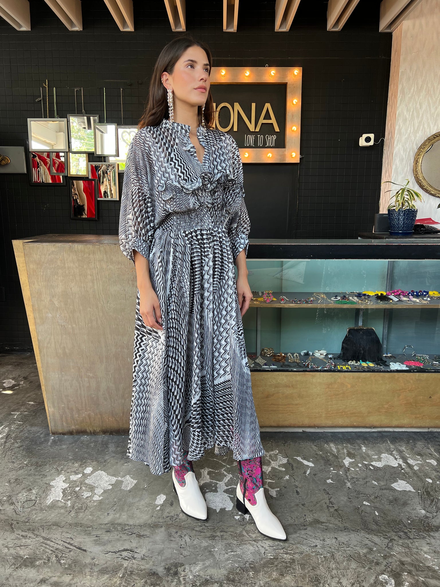 Vestido blanco/negro