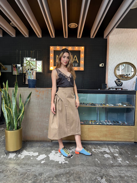 Blusa encaje negra