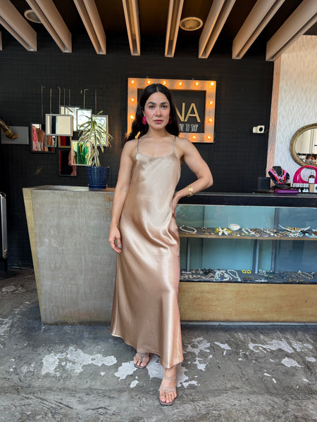 Vestido cobrizo