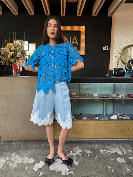 Blue shirt Encaje