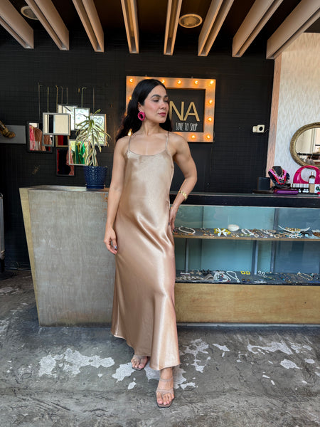 Vestido cobrizo