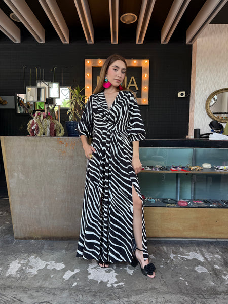 Vestido V corbatín