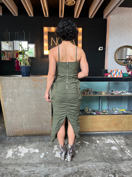 Vestido lápiz militar