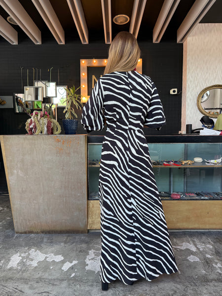 Vestido V corbatín