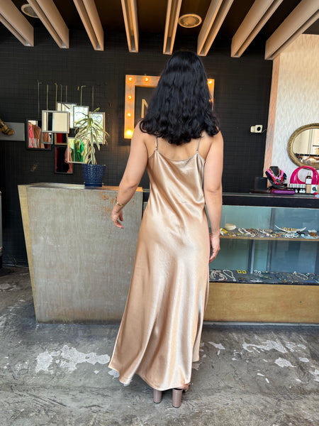Vestido cobrizo