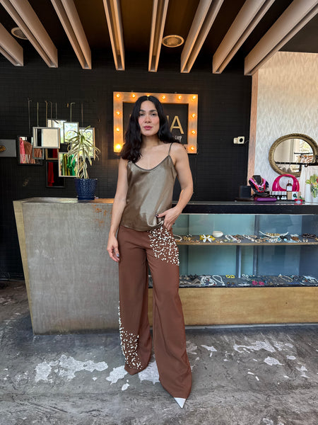 Pantalón con perlas