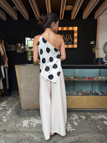 Polka black dots top