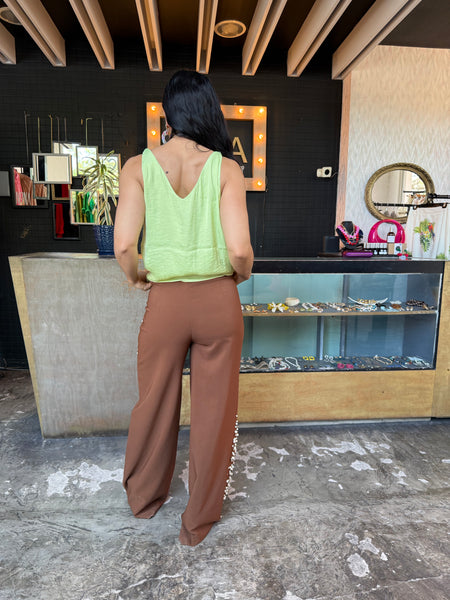 Pantalón con perlas