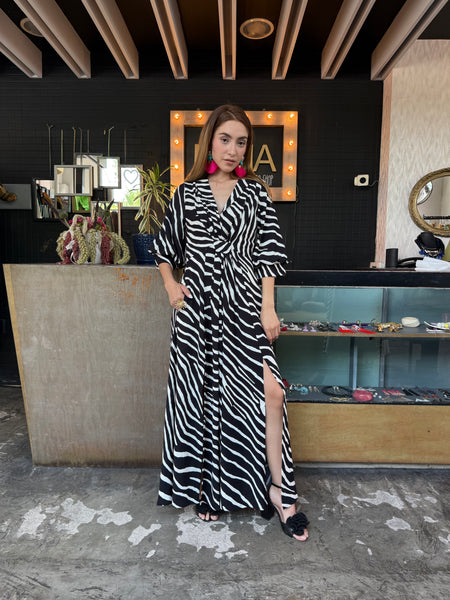 Vestido V corbatín