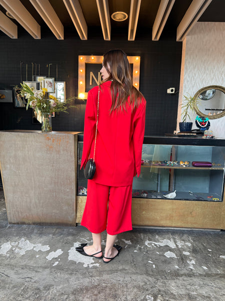 Set Vibrant Red