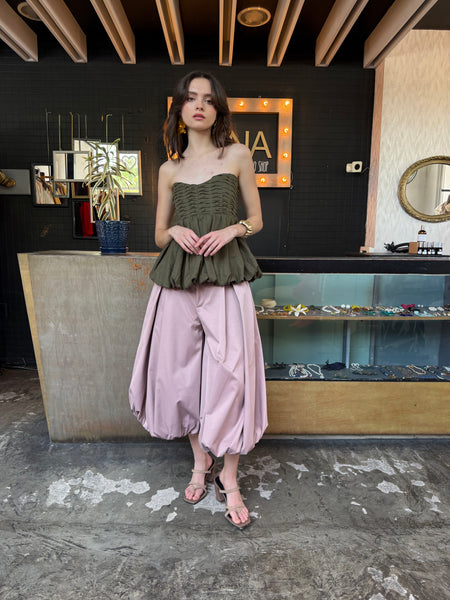 Blusa strapless globo