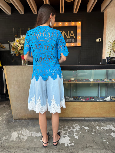 Blue shirt Encaje