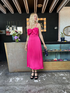 Vestido hot pink