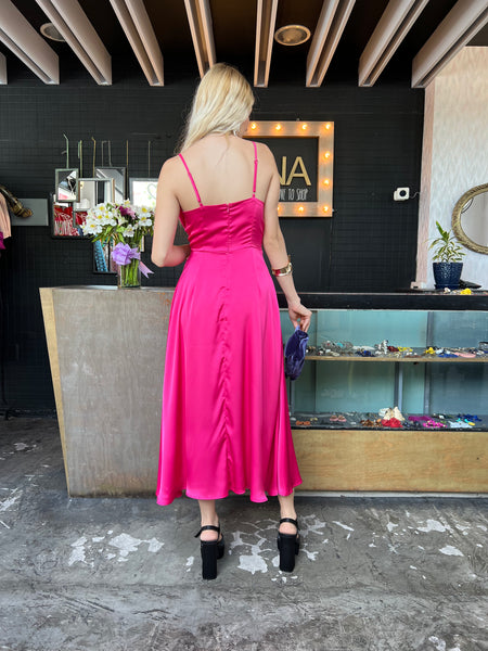 Vestido hot pink
